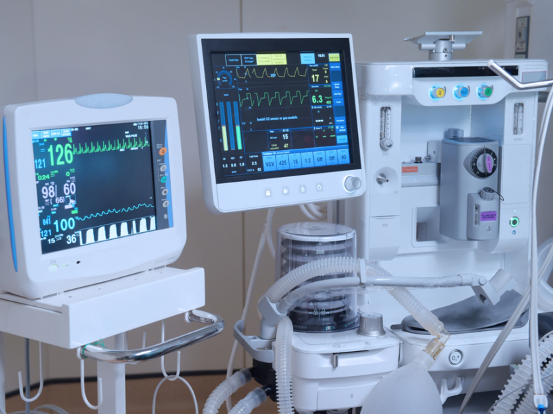 Equipment,And,Medical,Devices,In,Modern,Operating,Room